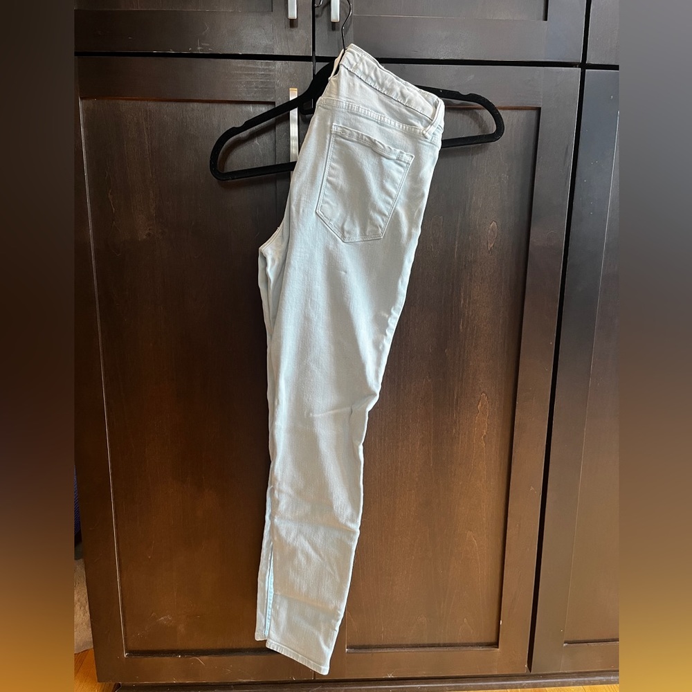 Just Black Denim Women’s skinny jeans size 29, light blue. Smoke free home.
